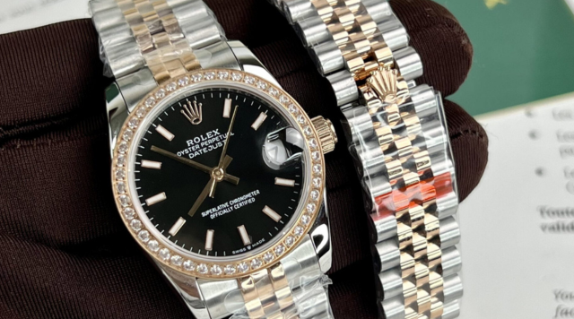 Bảng giá đồng hồ rolex nữ được ưa chuộng năm 2024 