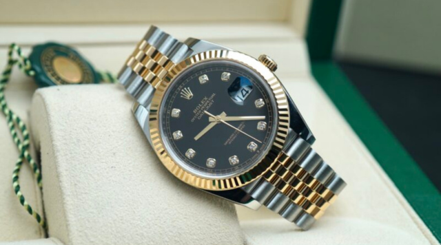 Tìm hiểu về giá đồng hồ rolex chính hãng