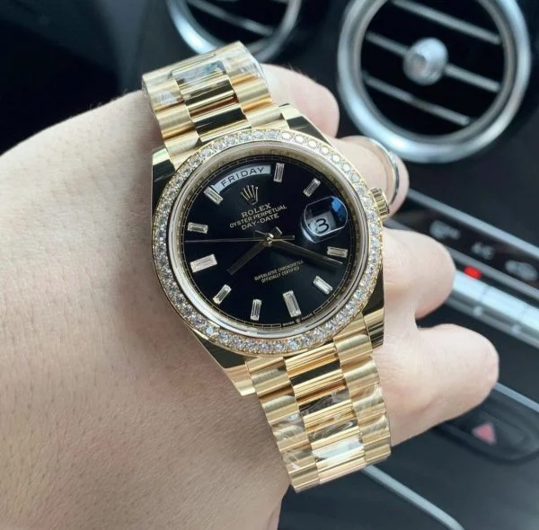 Rolex Day-Date 40mm Yellow Gold Black Diamond Dial Diamond Bezel President Bracelet 228348RBR-0001 black&nbsp;