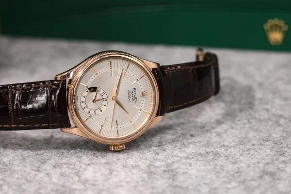 Đồng hồ Rolex Cellini Dual Time 39mm Rose Gold Silver Black Strap 50525-0009