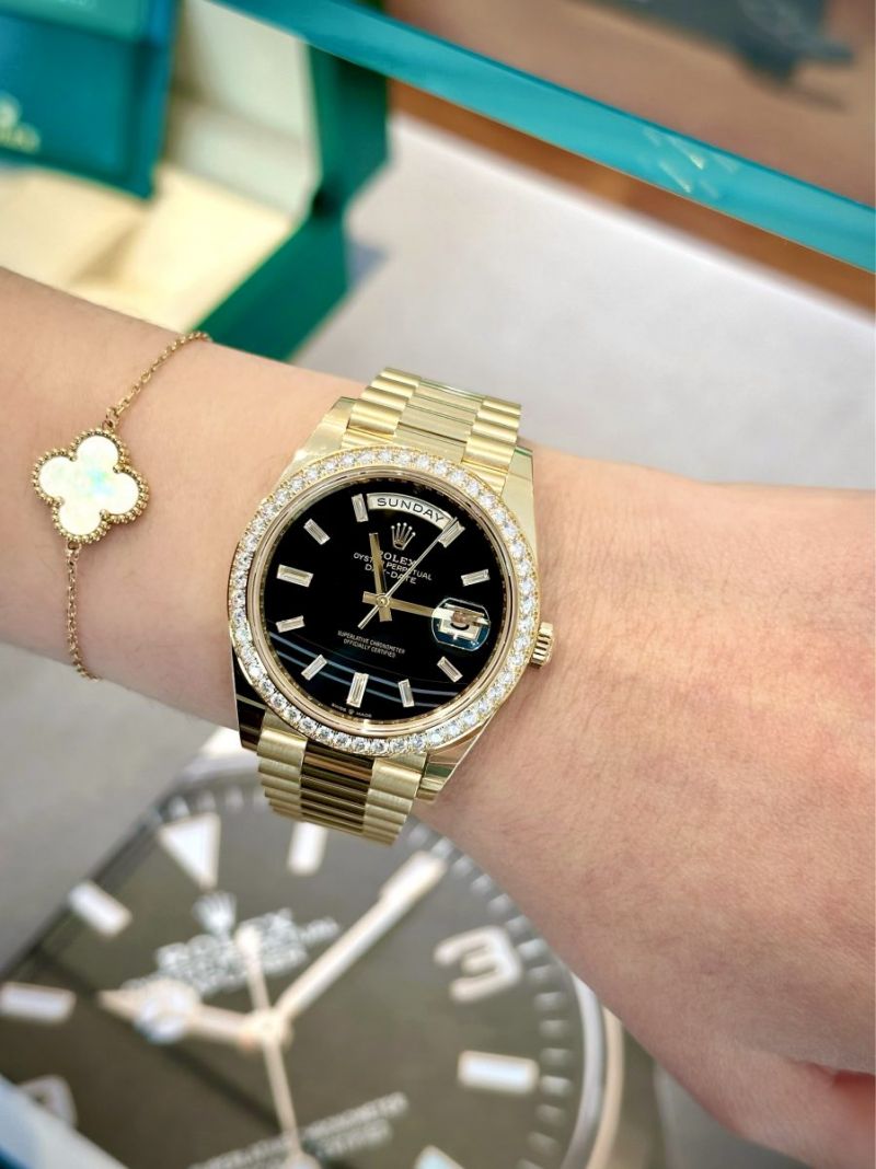 Rolex Day-Date 40mm Yellow Gold Black Diamond Dial Diamond Bezel President Bracelet Onyx 228348RBR-0039 New 2023&nbsp;