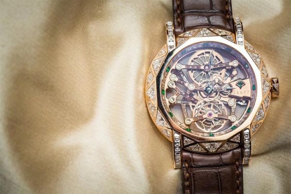 Đồng hồ Automatic l&agrave; g&igrave;?