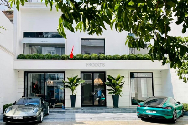 Địa điểm mua đồng hồ d&acirc;y da uy t&iacute;n chất lượng tại H&agrave; Nội