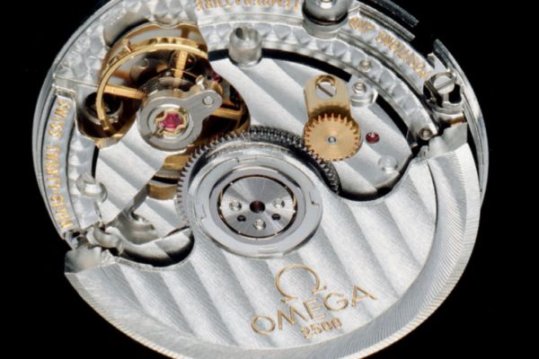 Omega đ&atilde; thương mại h&oacute;a bộ tho&aacute;t đồng trục