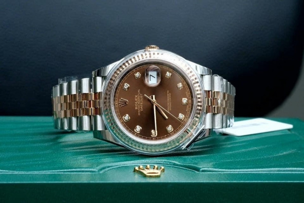 Điều gì đã tạo nên những chiếc đồng hồ Rolex xa xỉ bậc nhất thế giới?