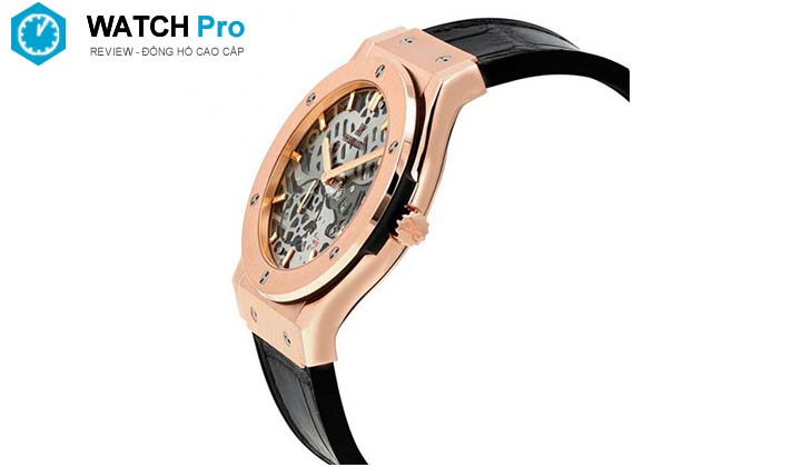 Classic Fusion Ultrathin Skeleton sử dụng bộ máy HUB 1710